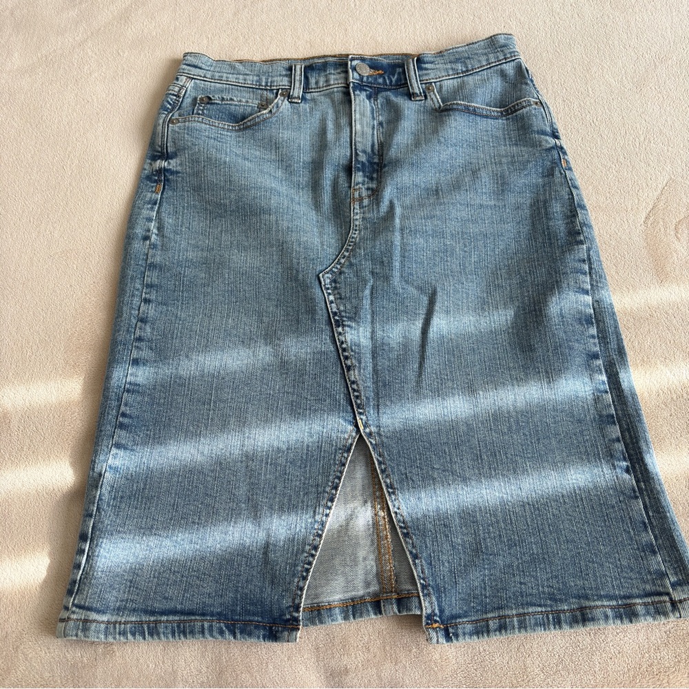 Never Worn Banana Republic Jeans Skirt Size 4
